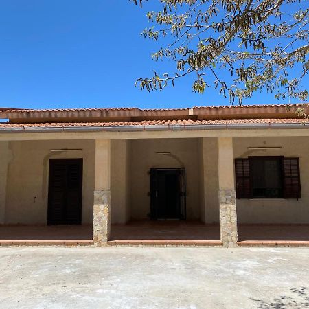 Villa Singola A 1300 Mt Dal Mare Мадзара-дель-Валло Екстер'єр фото
